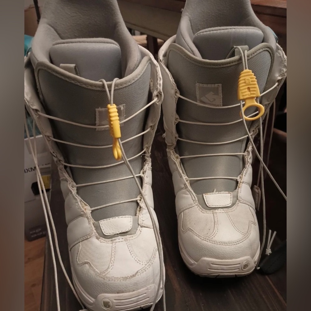 Women’s Burton Snowboard Boots